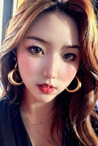 ((ultra-detailed)),(8k, RAW photo, best quality, masterpiece:1.2), (realistic, photo-realistic:1.37),((1girl)),portrait,float hair, professional lighting, photon mapping, radiosity, physically-based rendering, lens 135mm, f1.8, close-up, head out of frame, looking at viewer, so pretty, arms behind back, squatting, bedroom, mattress, window,  ((ultra-detailed)),(8k, RAW photo, best quality, masterpiece:1.2), (realistic, photo-realistic:1.37),((1girl)),portrait,float hair, professional lighting, photon mapping, radiosity, physically-based rendering, lens 135mm, f1.8, close-up, head out of frame, looking at viewer, so pretty,  <lora:jieji-ChilloutMix:0.8>
