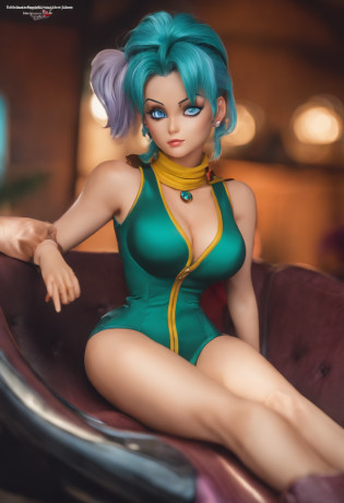 Bulma sexy ,open legs